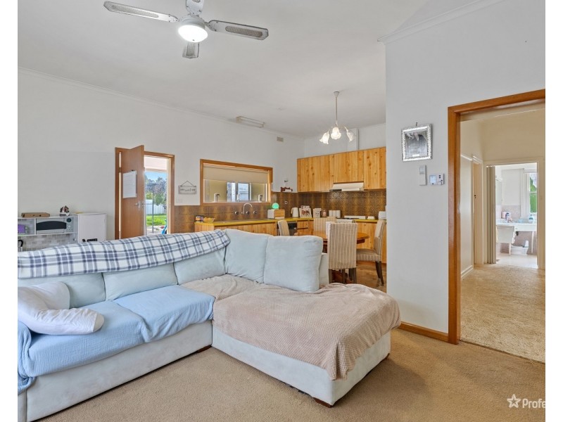 9 Napier Street, Maryborough VIC 3465