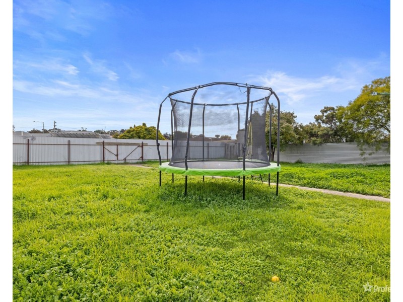 9 Napier Street, Maryborough VIC 3465