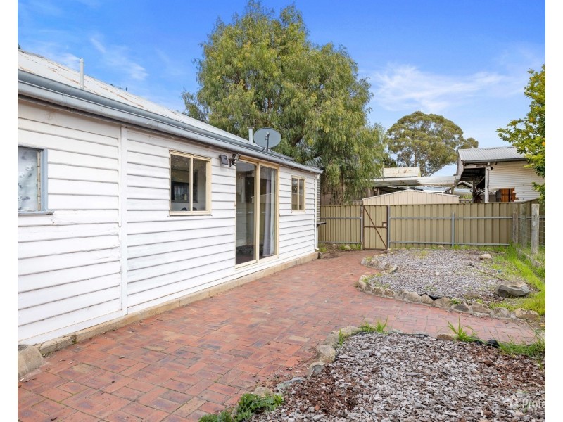 9 Napier Street, Maryborough VIC 3465