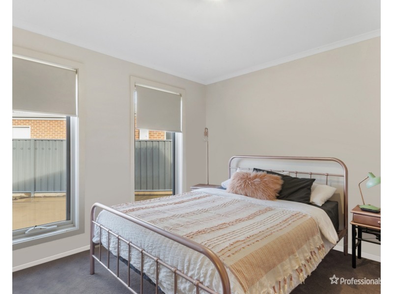 10 Forest View Drive, Maryborough VIC 3465