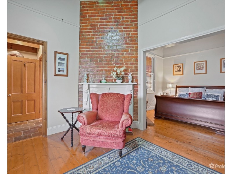 24 Kars Street, Maryborough VIC 3465