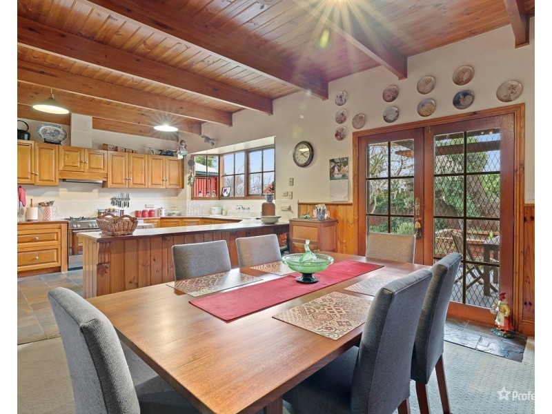 24 Kars Street, Maryborough VIC 3465