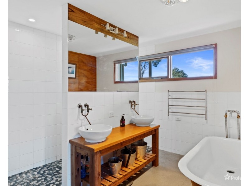4641 Ballarat-Maryborough Road, Dunach VIC 3371