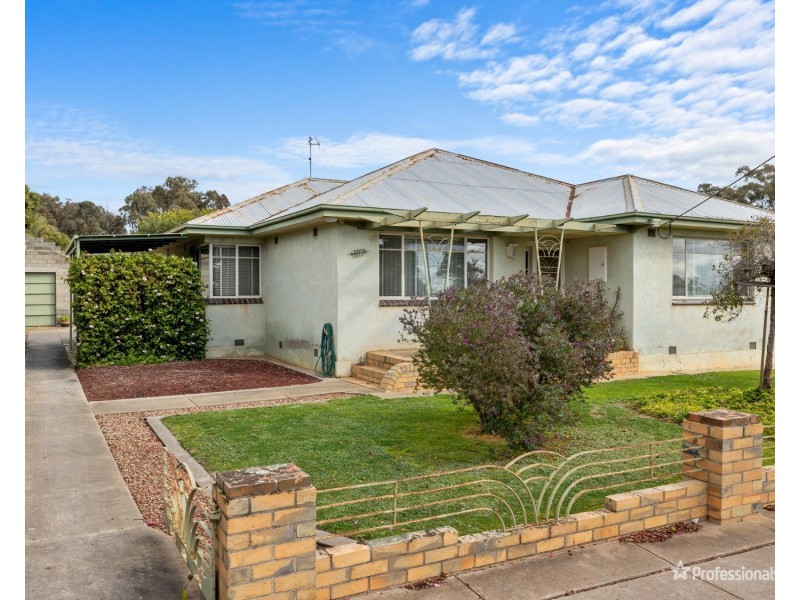 107 Inkerman Street, Maryborough VIC 3465