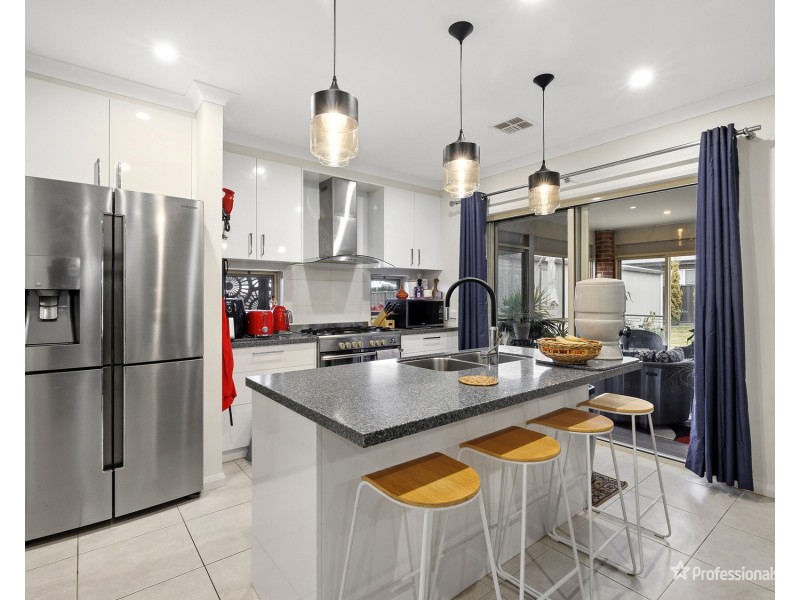 13 Central Court, Maryborough VIC 3465