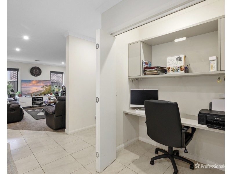 13 Central Court, Maryborough VIC 3465