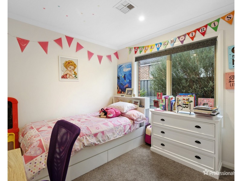 13 Central Court, Maryborough VIC 3465