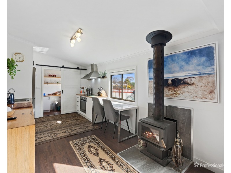 91 Gillies Street, Maryborough VIC 3465