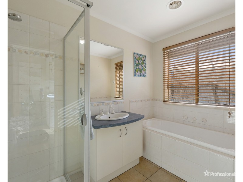 32 Laidman Street, Maryborough VIC 3465