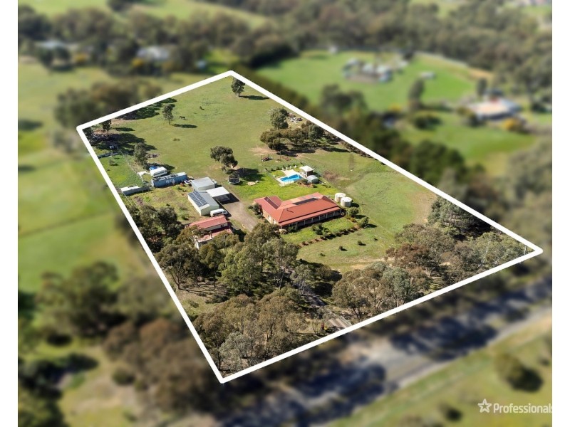 229 Dehnerts Road, Daisy Hill VIC 3465