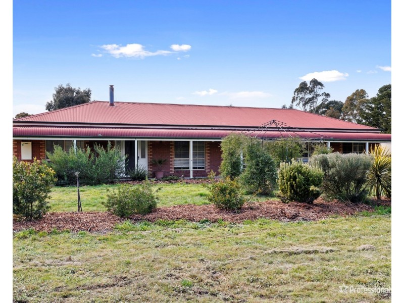 229 Dehnerts Road, Daisy Hill VIC 3465