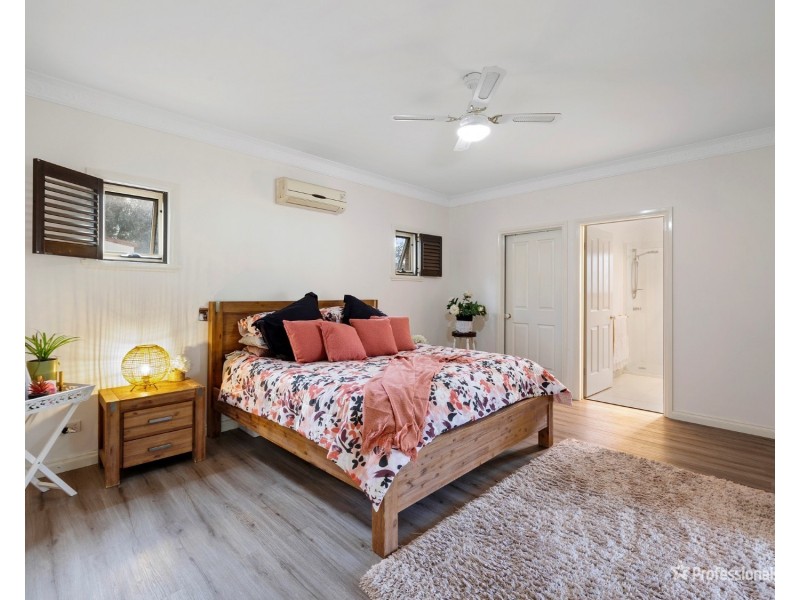 229 Dehnerts Road, Daisy Hill VIC 3465