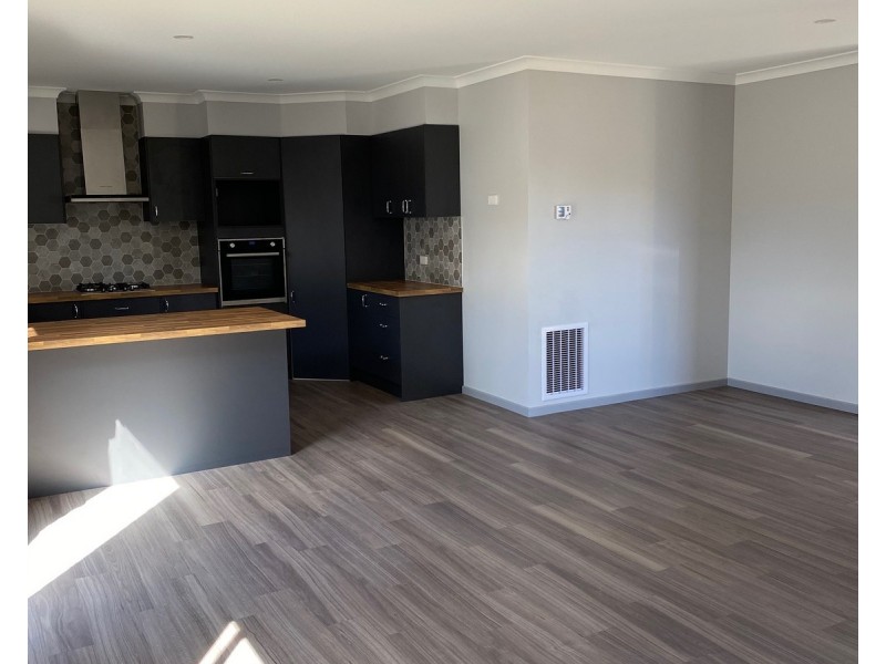 2/30 Sutton Road, Maryborough VIC 3465