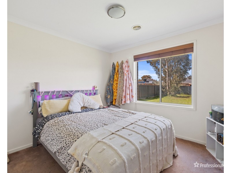 27 Hosken Street, Maryborough VIC 3465