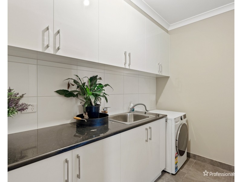 32 Forest View Drive, Maryborough VIC 3465