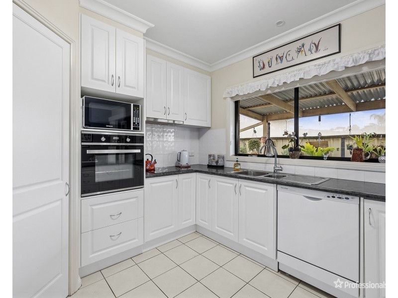 2 Backway Court, Maryborough VIC 3465