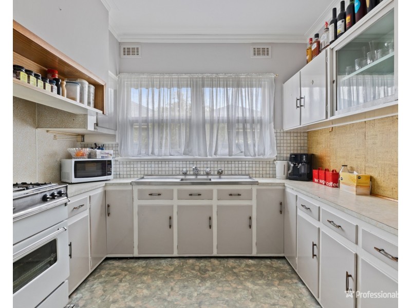 54 Golden Wattle Drive, Maryborough VIC 3465