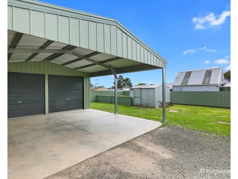 11 Cameron Street, Maryborough VIC 3465