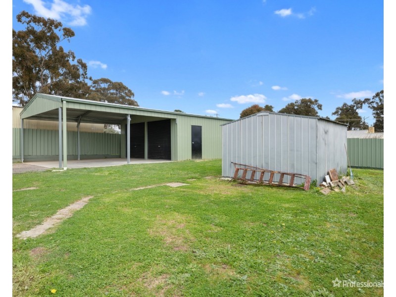 11 Cameron Street, Maryborough VIC 3465