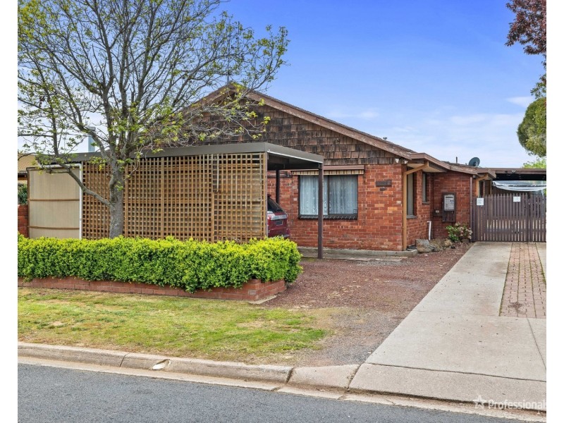 113 Queens Avenue, Maryborough VIC 3465