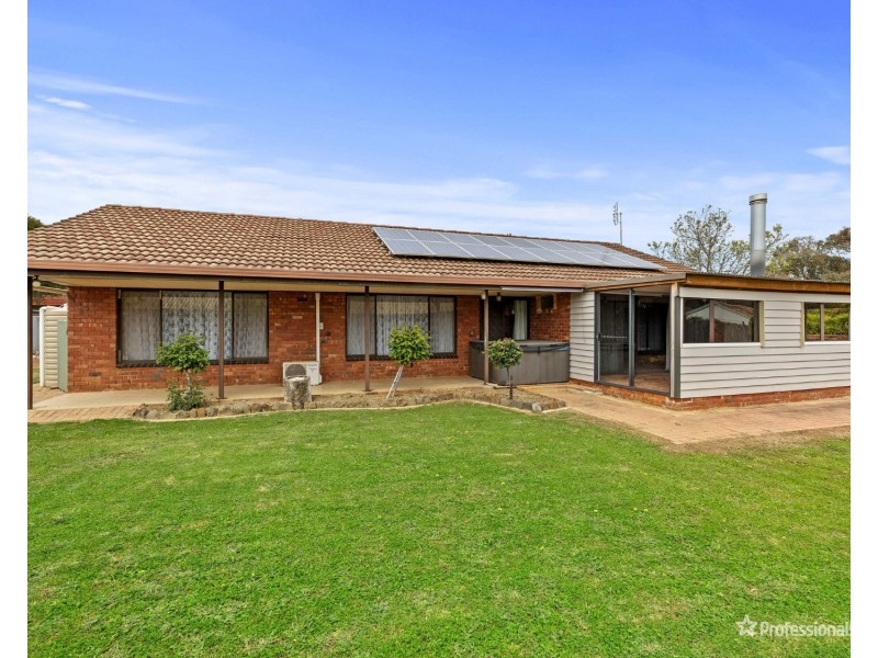 113 Queens Avenue, Maryborough VIC 3465