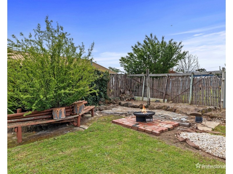 113 Queens Avenue, Maryborough VIC 3465