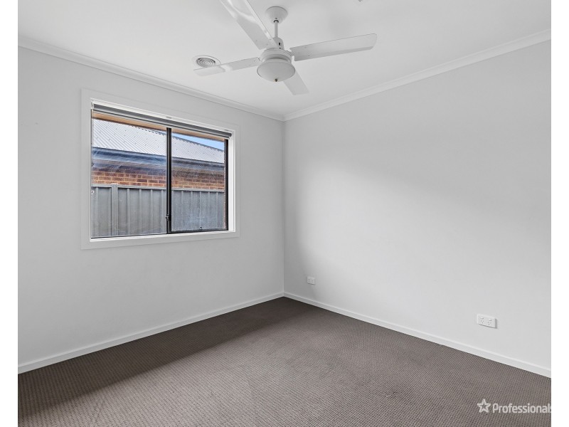 5 Quinn Street, Maryborough VIC 3465