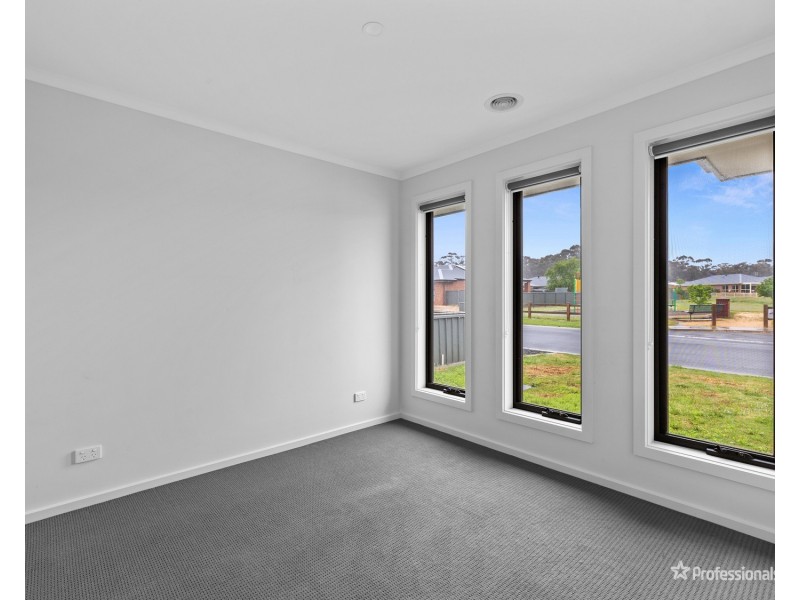 5 Quinn Street, Maryborough VIC 3465