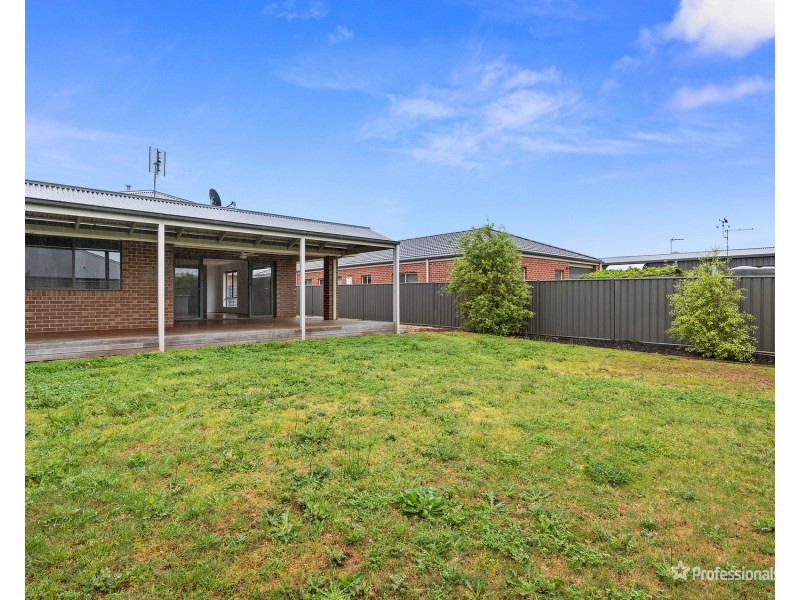 5 Quinn Street, Maryborough VIC 3465