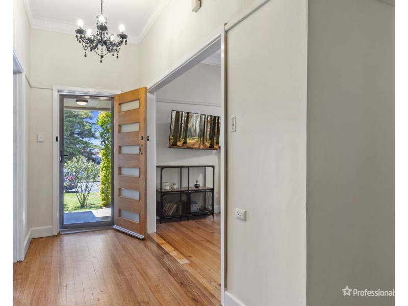 9 Daly Street, Maryborough VIC 3465