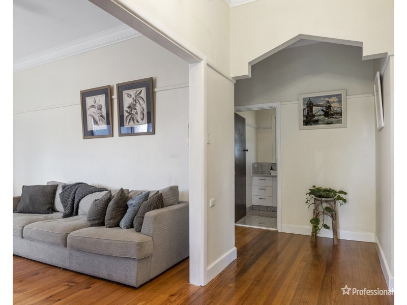 9 Daly Street, Maryborough VIC 3465