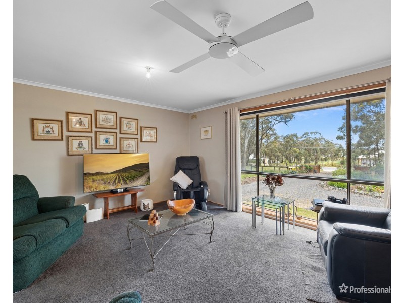 4165 Pyrenees Highway, Flagstaff VIC 3465