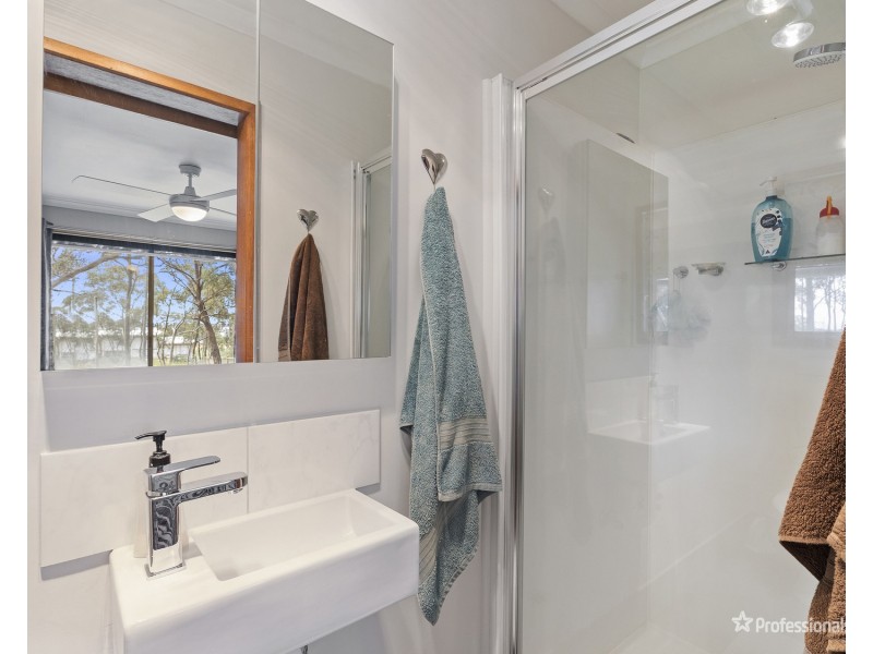 4165 Pyrenees Highway, Flagstaff VIC 3465