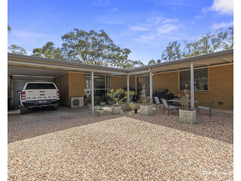 4165 Pyrenees Highway, Flagstaff VIC 3465