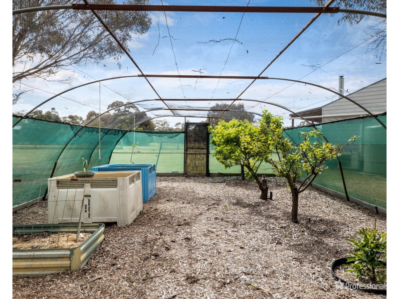 22 George Cook Drive, Daisy Hill VIC 3465