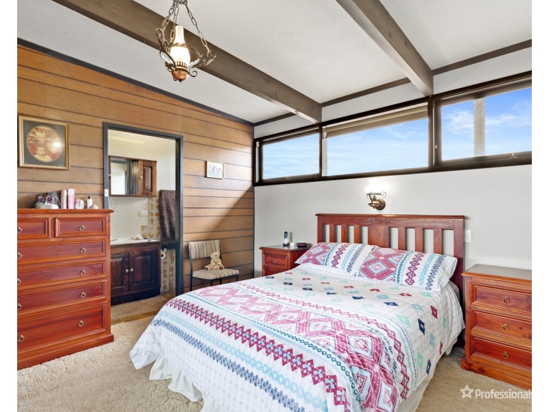 110 Inkerman Street, Maryborough VIC 3465