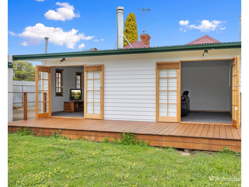 23 Fraser Street, Maryborough VIC 3465