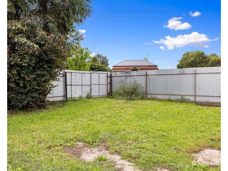 23 Fraser Street, Maryborough VIC 3465