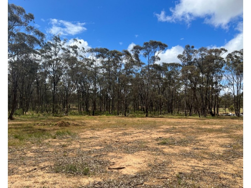 56 Calder Court, Moonlight Flat VIC 3465