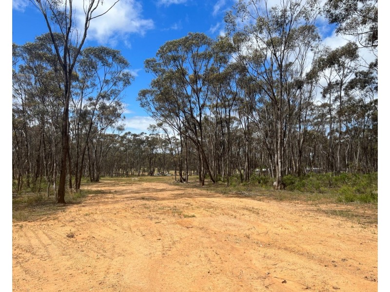 56 Calder Court, Moonlight Flat VIC 3465