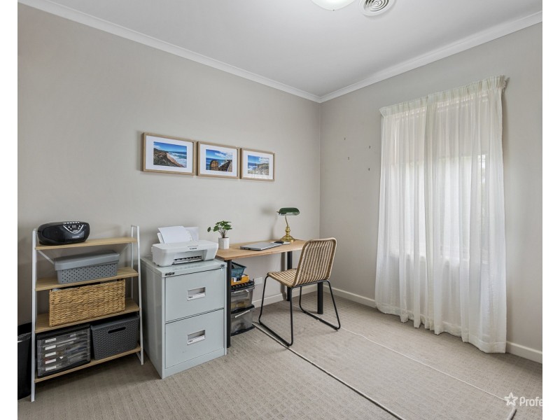 15 Hughes Street, Maryborough VIC 3465