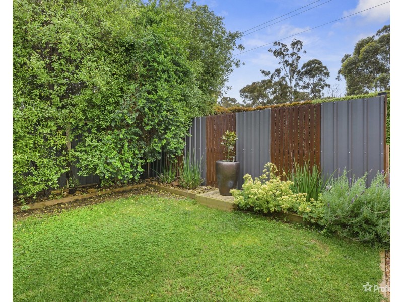 15 Hughes Street, Maryborough VIC 3465