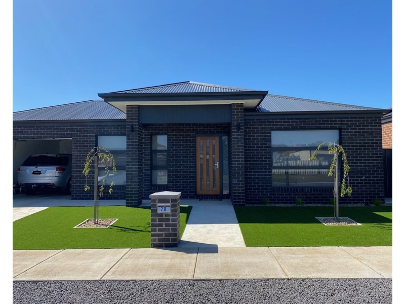 28 Harrison Street, Maryborough VIC 3465