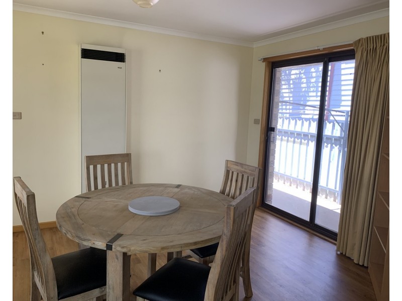 2/11 Victoria Street, Maryborough VIC 3465