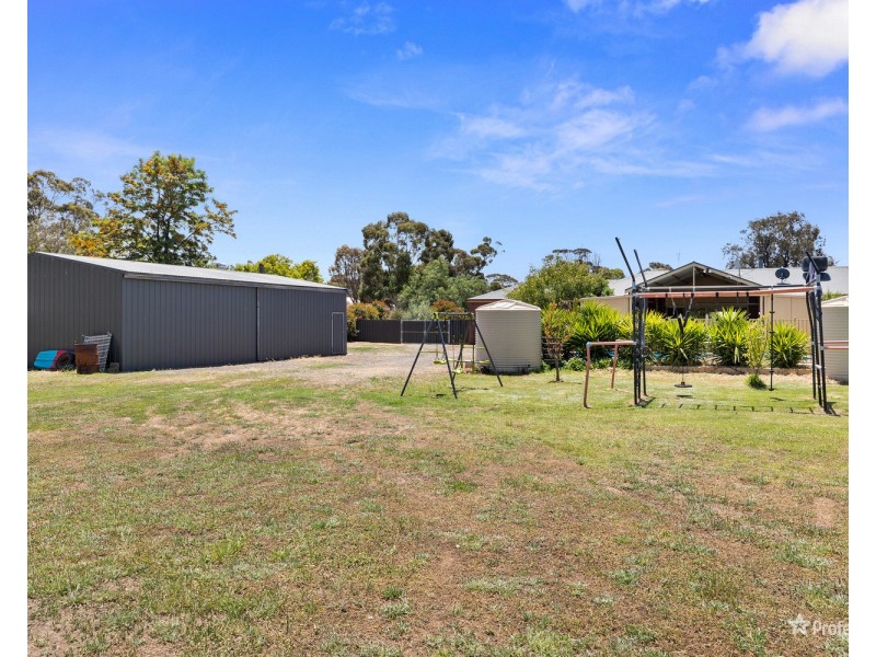 26 Main Road, Laanecoorie VIC 3463