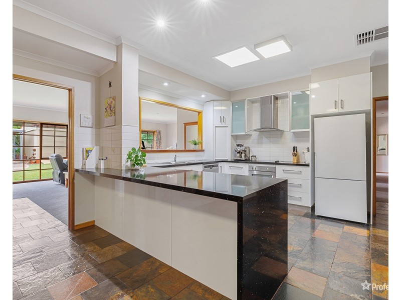 67 Holyrood Street, Maryborough VIC 3465