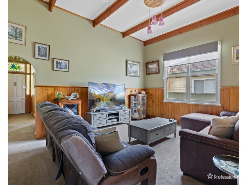 54 Dundas Road, Maryborough VIC 3465