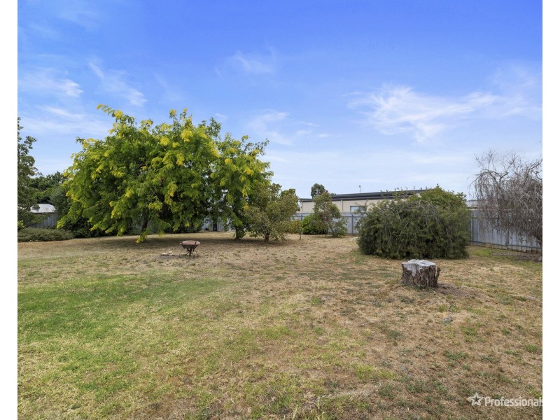 5 Kennedy Street, Maryborough VIC 3465