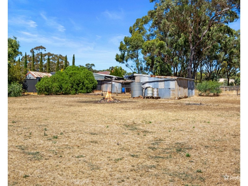 92 Majorca Road, Maryborough VIC 3465