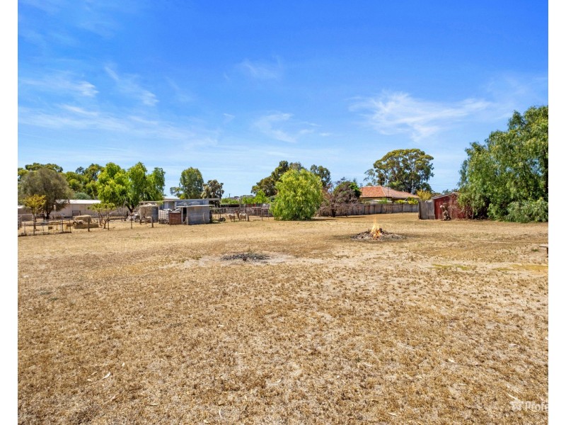 92 Majorca Road, Maryborough VIC 3465